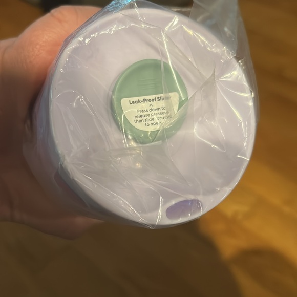 New - Owala Stainless Steel SmoothSip Travel Mug Magenta Madness 20oz - Picture 2 of 3